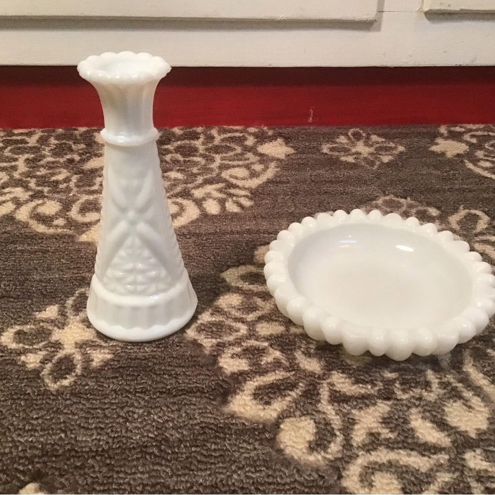 Vintage White Milk Glass 6” Bud Vase & Ashtray / Trinket Tray